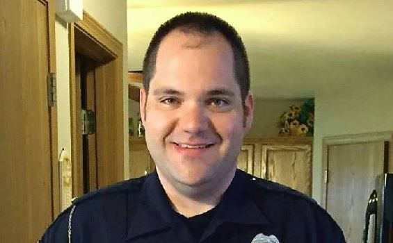 Ballwin Missouri officer shot, paralyzed
