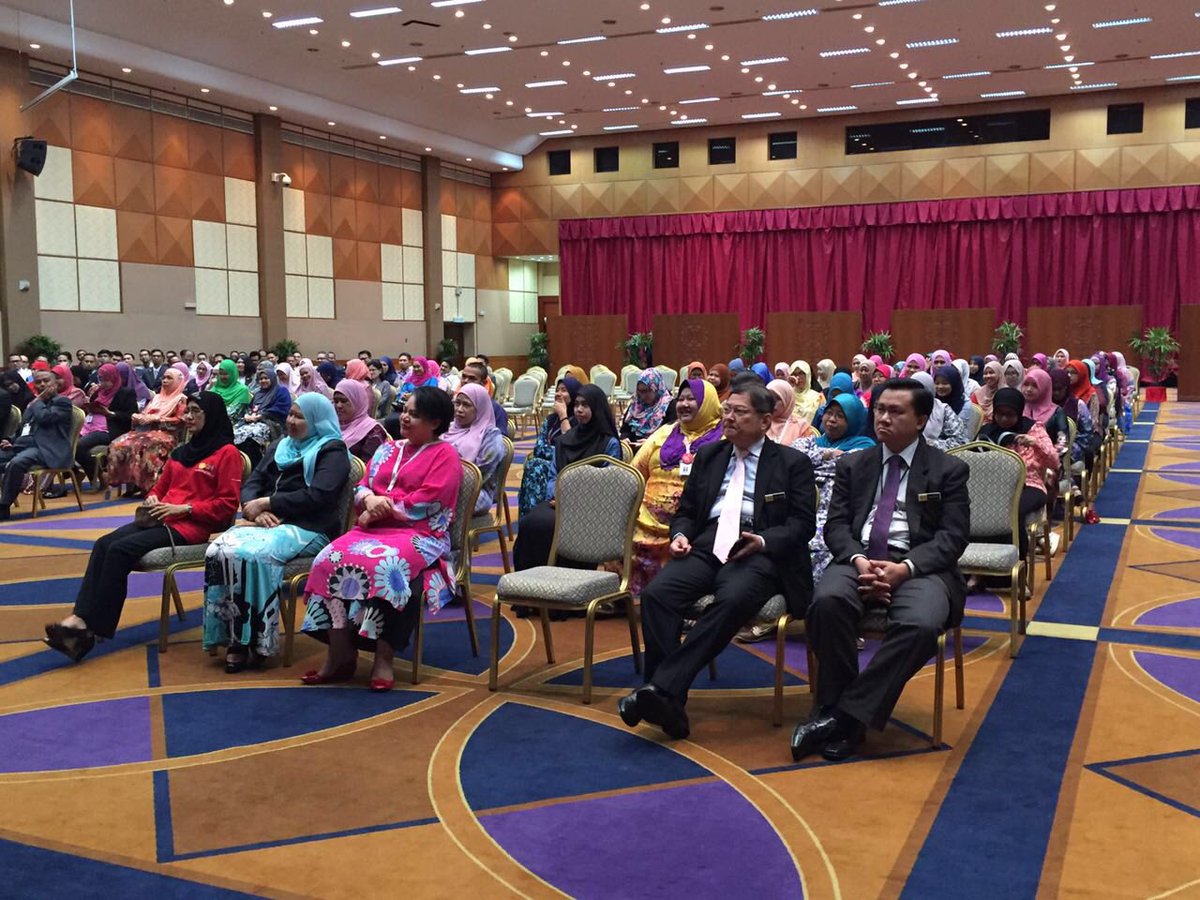 matrade's tweet photo. #MATRADEAssembly No. 4 of the 2016 now with the CEO and all #MATRADERs #WeAreMATRADERs https://t.co/hBQwVw9UZF
