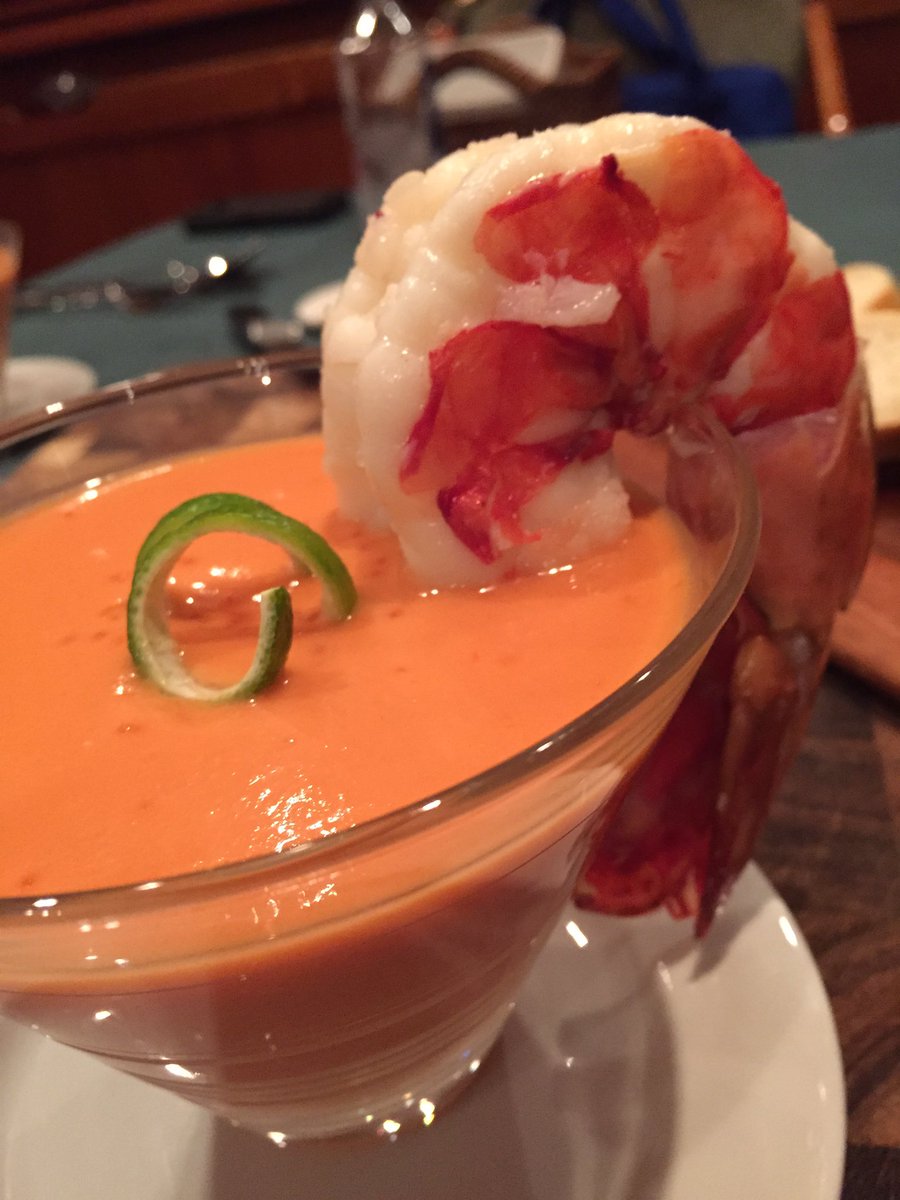OmegaMeals's tweet photo. @Vitamix thanks for the shoutout! I have 3 new Vitamix recipes for Chilled Soup on my blog https://t.co/r85Koa2Akt https://t.co/sCy3zABdCL