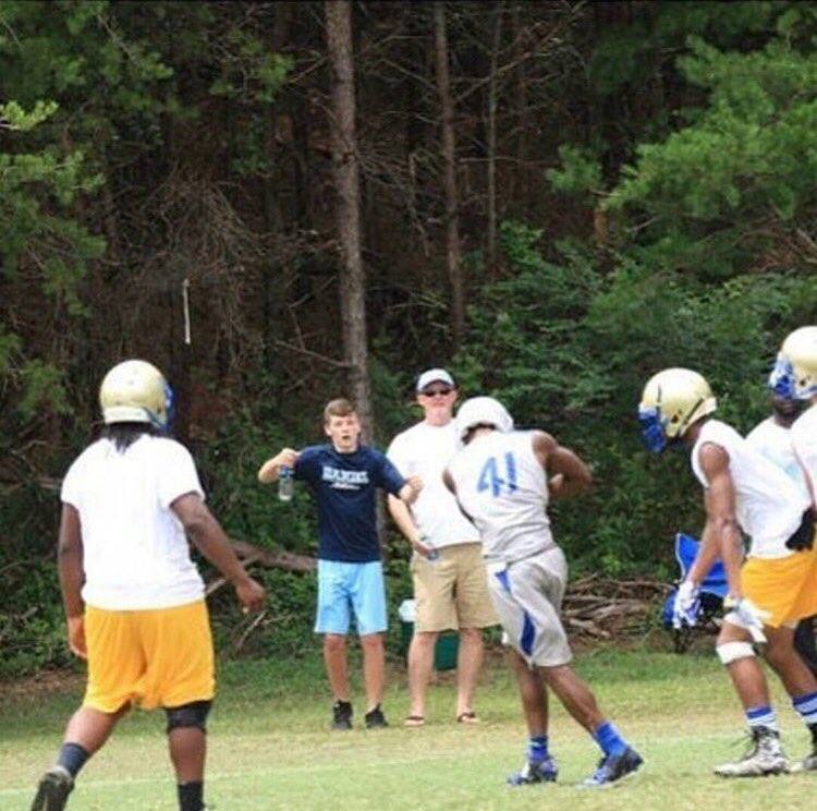 jmillz220's tweet photo. Rest easy bro, you will forever be missed. #RipMN love you man https://t.co/Uaq7o8FL9e