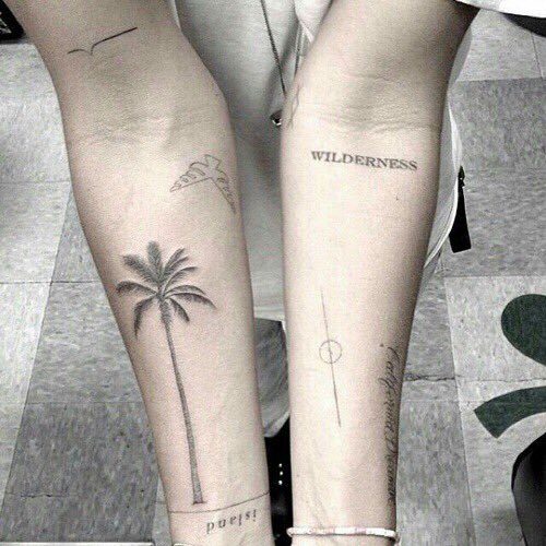 chooseonefl's tweet photo. ･ﾟ✧✫ choose one☾*:･ﾟ✧ https://t.co/hCj4oJ46xE