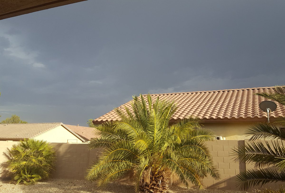 klbradbury25's tweet photo. My friends in chandler are getting the best weather and I'm being teased #raindancetime https://t.co/vIPCt9mnWC