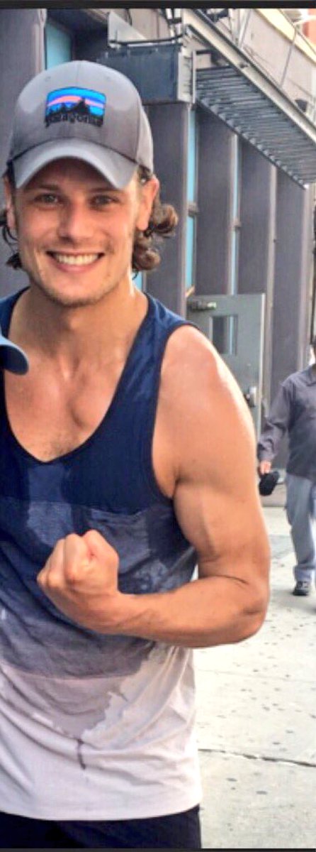 NyMataguilera's tweet photo. @SamHeughan Busy time! #NY runner in the morning & premiere #StarTrekBeyond @CrosbyStHotel in the night #SamForBond https://t.co/EtvCYlWNHh