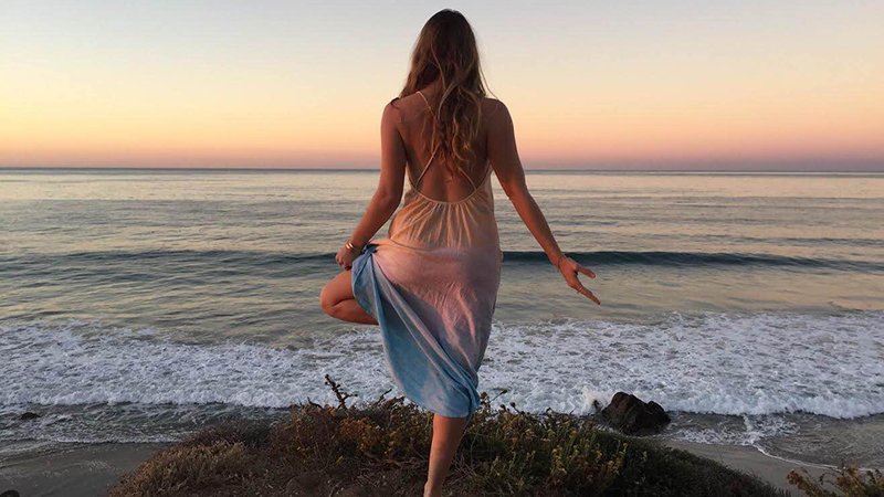 Yoga_Journal's tweet photo. #Manifest your dreams—5 steps to make your #visionboard a reality. #yogaforcreativity https://t.co/seNa5RyNC4 https://t.co/SrNJgx7qCU