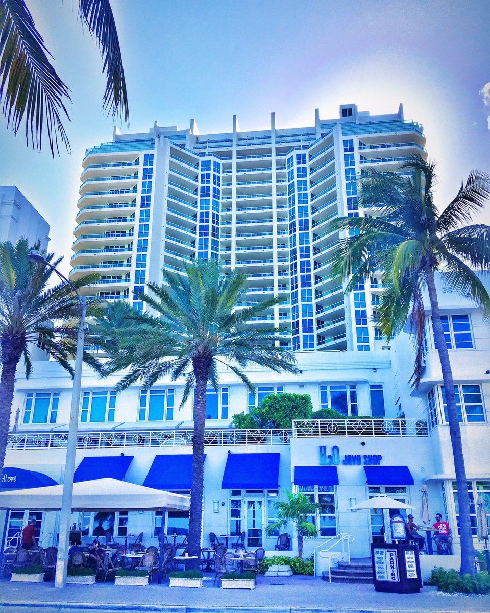 mainefloridian's tweet photo. Just me, chilling in @visitlauderdale #FLNATV #ftlauderdale #floridian https://t.co/XlWMGLuqUs