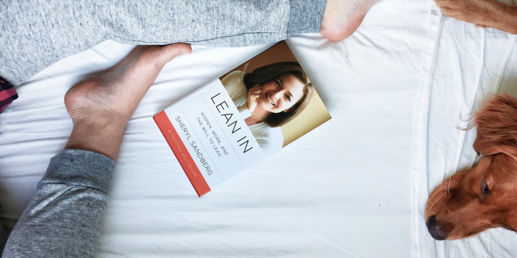 We 💗 these 7 reads for boss babes via <a href="/InfluentialGal/">Lauren Ellis</a> bit.ly/7BooksforFemal…