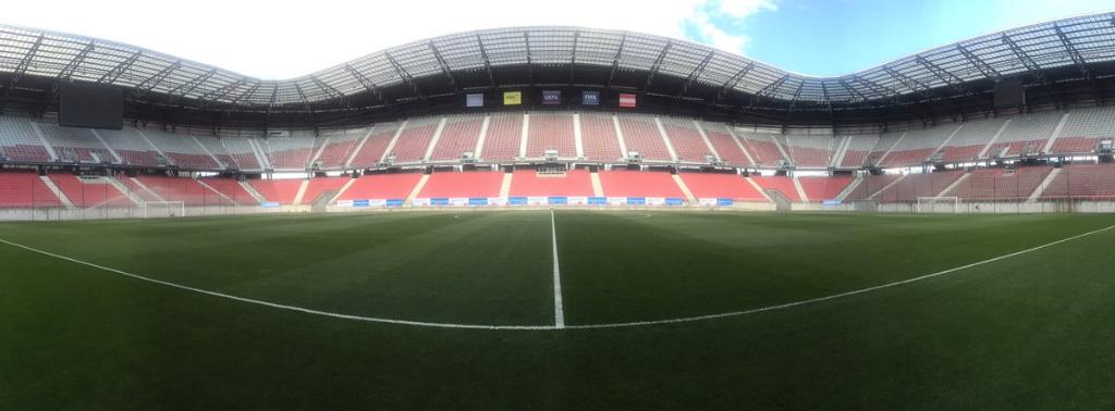 chelseafc_indo's tweet photo. Ini dia Wörthersee Stadion tempat latihan kami kemarin sore... #CFCIndo https://t.co/YvmpdckH12