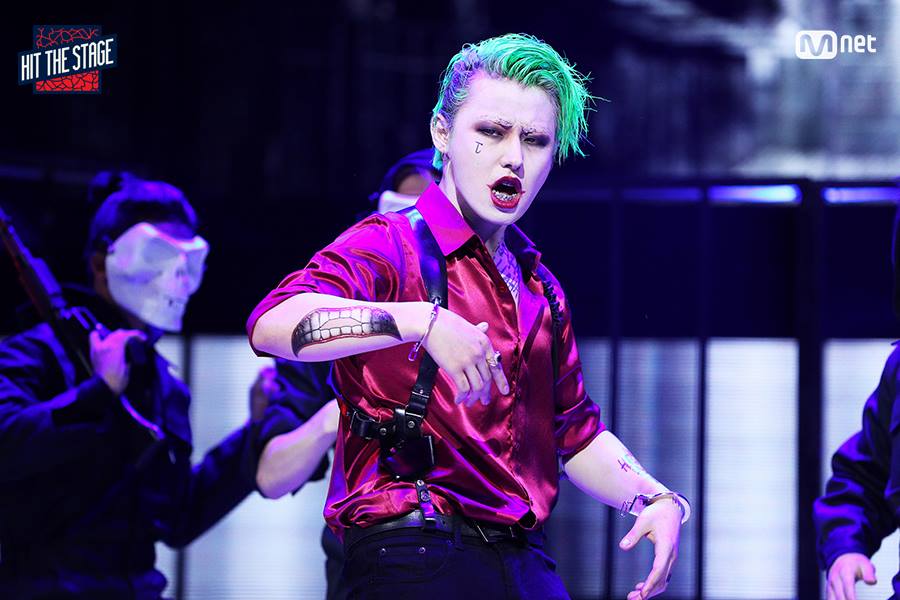 bontheblock's tweet image. [HIT THE STAGE(Facebook)] [Hit The Stage D-8]
Swordsman Taemin /Joker Hoya vs. U-Kwon (cont) goo.gl/hfoI4G