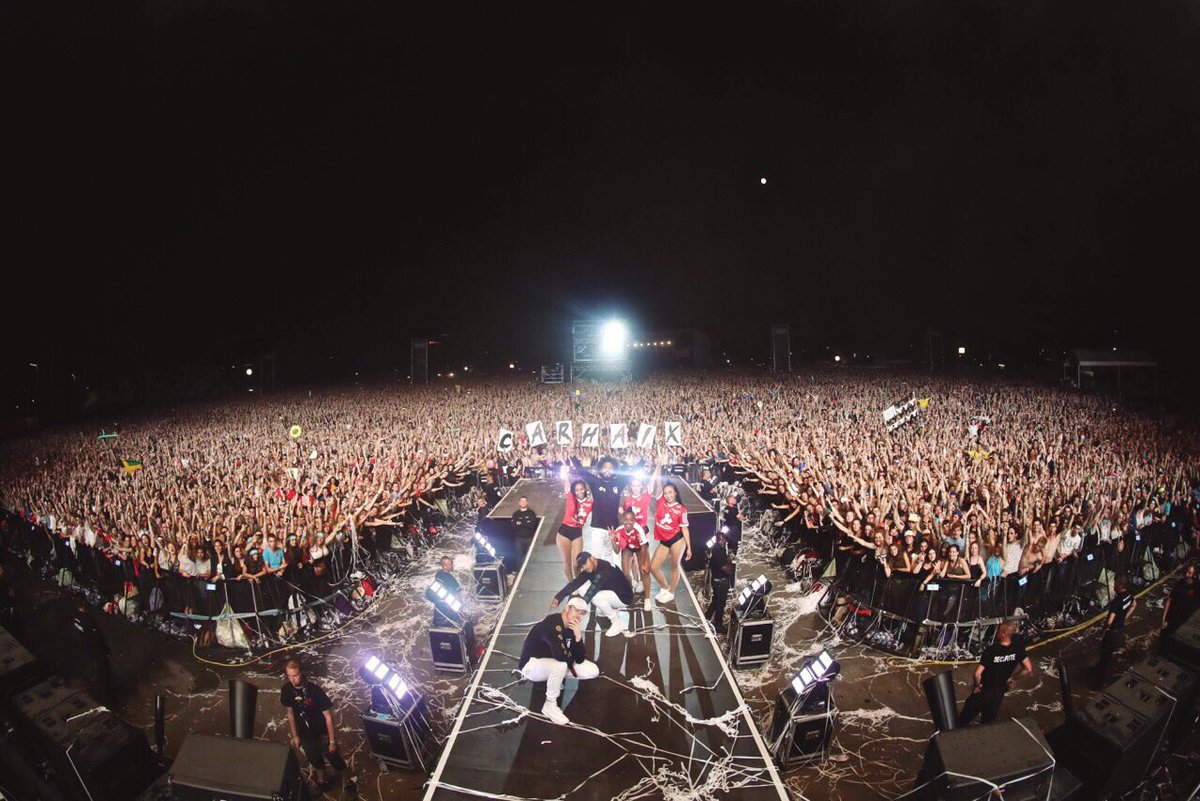 MAJORLAZER's tweet photo. JE T'AIME 🇫🇷☮ https://t.co/8KSeSX18ah