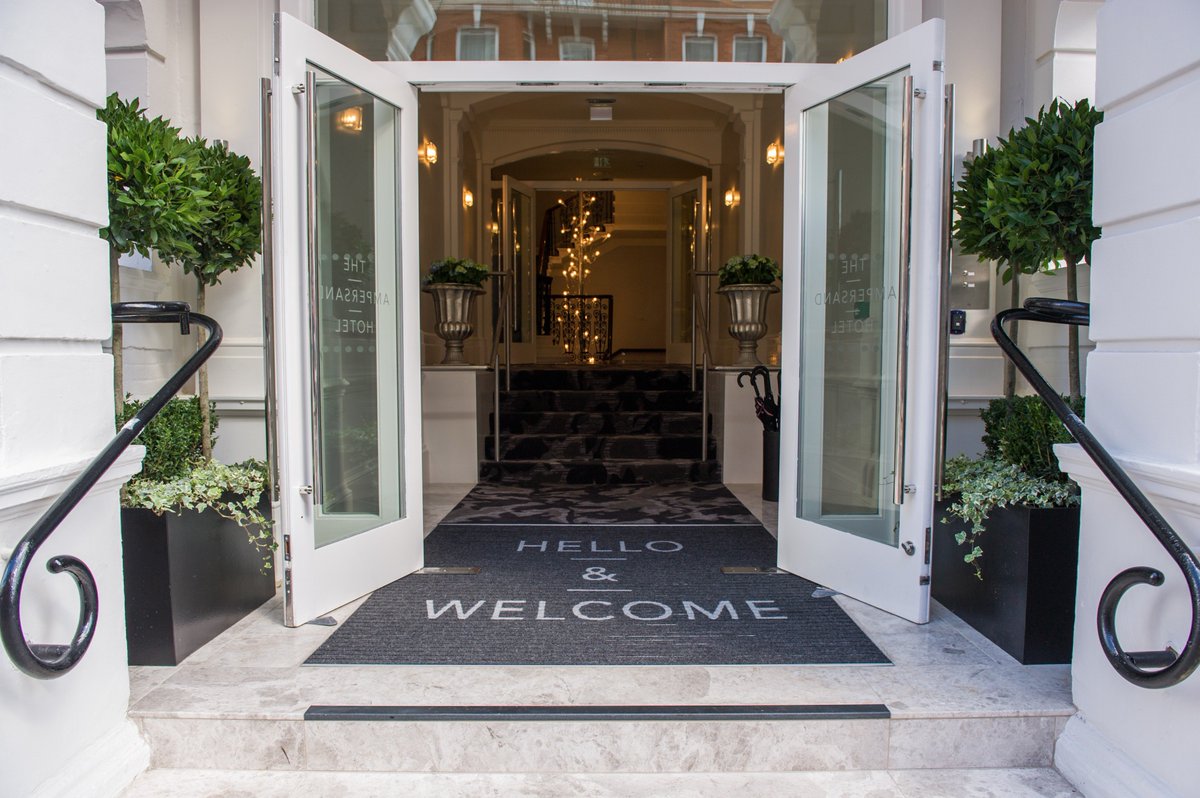 AmpersandHotel's tweet photo. Our doors are open to welcome guests from around the world #LondonIsOpen https://t.co/dY9H0iQerL