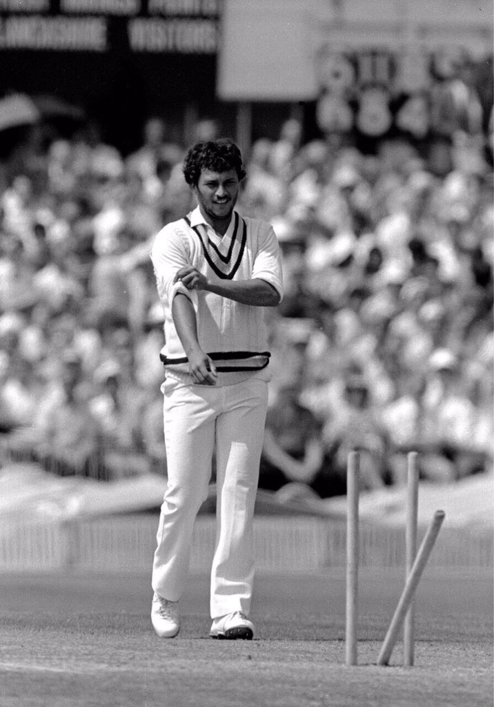 virendersehwag's tweet photo. Happy Birthday to highest wicket taker of our 1983WC victory,
Roger Binny,jinhone rok di thi batsman ki Ninny(sleep) https://t.co/hZYeze82o3
