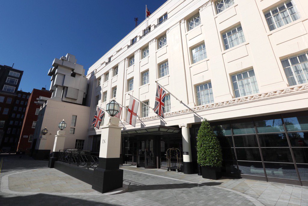 A beautiful start to today's work. First venue on the PR tour down at the Beaumont hotel