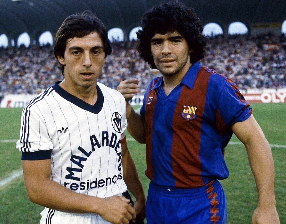 ¿Cuánto mide Diego Armando Maradona? - Altura - Real height CntI_6DWAAAxXVs