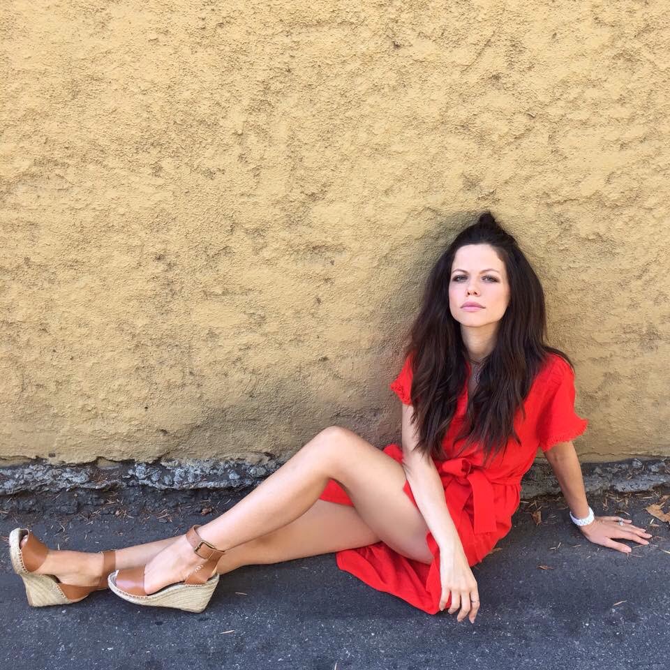 townsofrosewood's tweet photo. Get ready #PLLArmy @TamminSursok will be taking over the @PLLTVSeries Instagram tomorrow. https://t.co/64qZ3aaWwQ ❤️ https://t.co/p6AdR2sK62