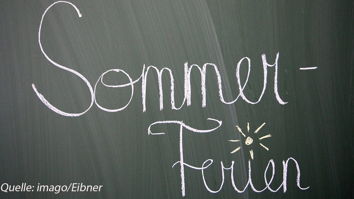 rbb24's tweet photo. Morgen ist #Zeugnisübergabe, #Kummernummer geschaltet und dann 6 Wochen #Sommerferien. https://t.co/PMha2D0fRC https://t.co/hpguUEjT4t