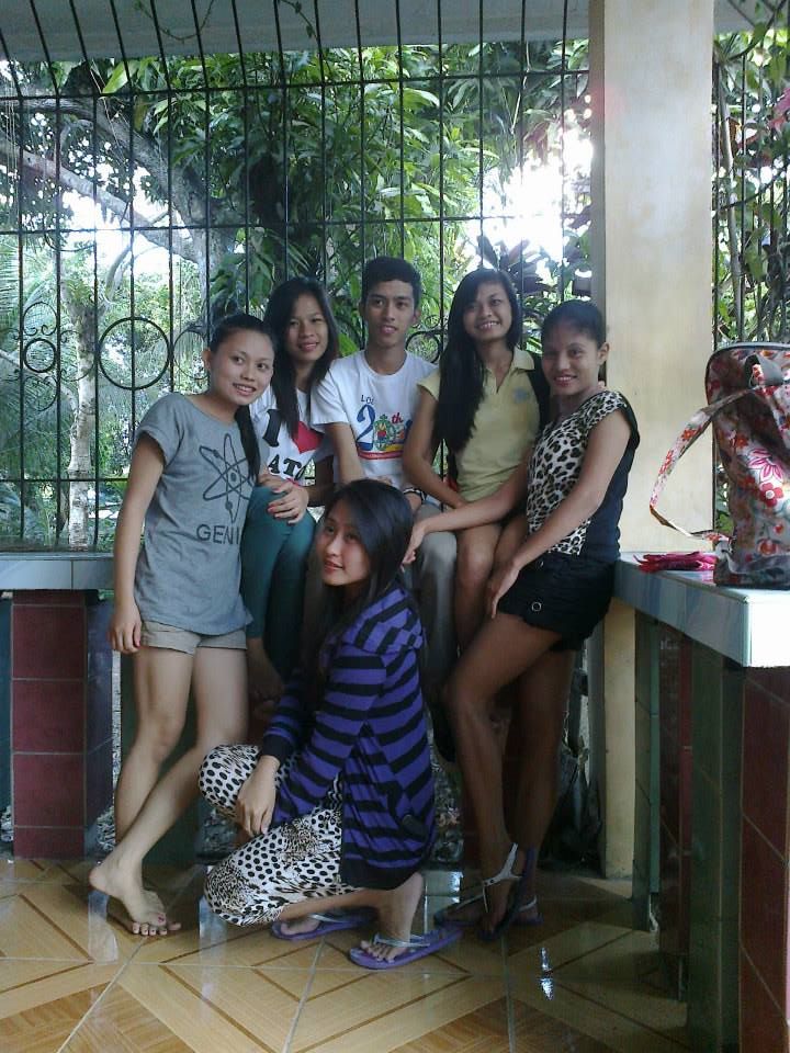 VeronElpedes's tweet photo. i miss my tropa!!!!! 
#4kingfisherbatch2012
#4thYEARCOLLEGEbatch2016 https://t.co/3wPUhmGGoz