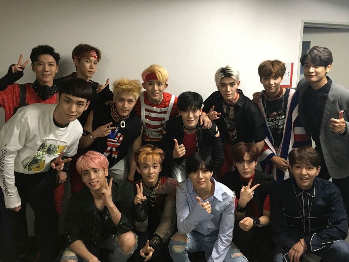 jonjonkim1's tweet photo. smtown in大阪 SHINee×NCT https://t.co/AJ1wGQraxu