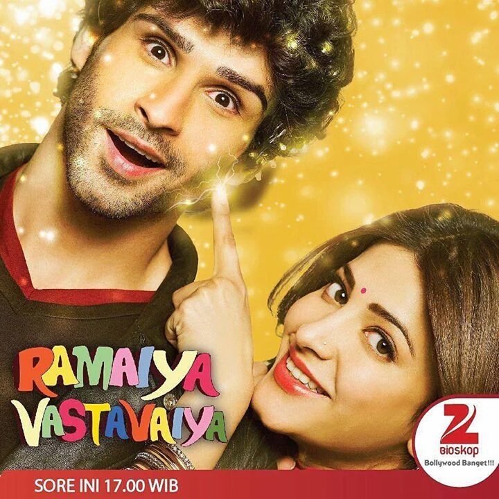 Magical movie ever
#3YearsOfRamaiyaVastavaiya 
#JeeneLagaHoon💘 
@shrutihaasan 💘