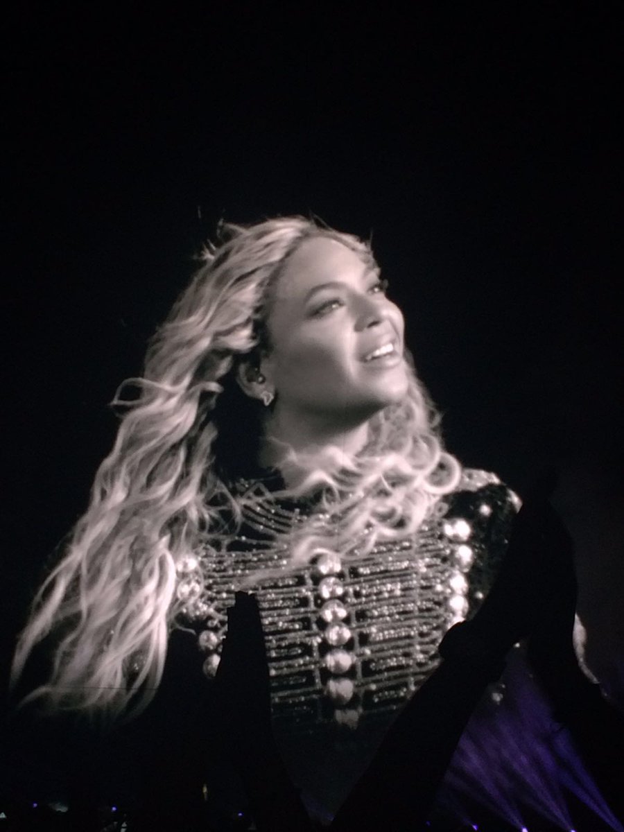 FedericaMengato's tweet photo. Last night. #Beyonce #FormationWorldTour #beautiful #pretty #Amazing https://t.co/ow0Gm87UA4