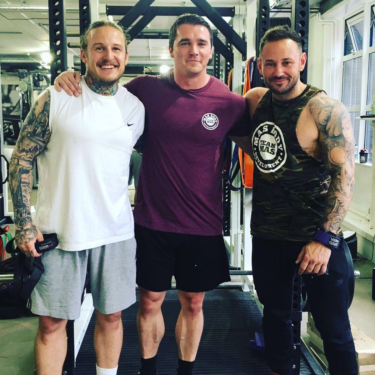 MJphysique's tweet image. Nasty session with the boys down @UPFitness Manchester 👊🏼