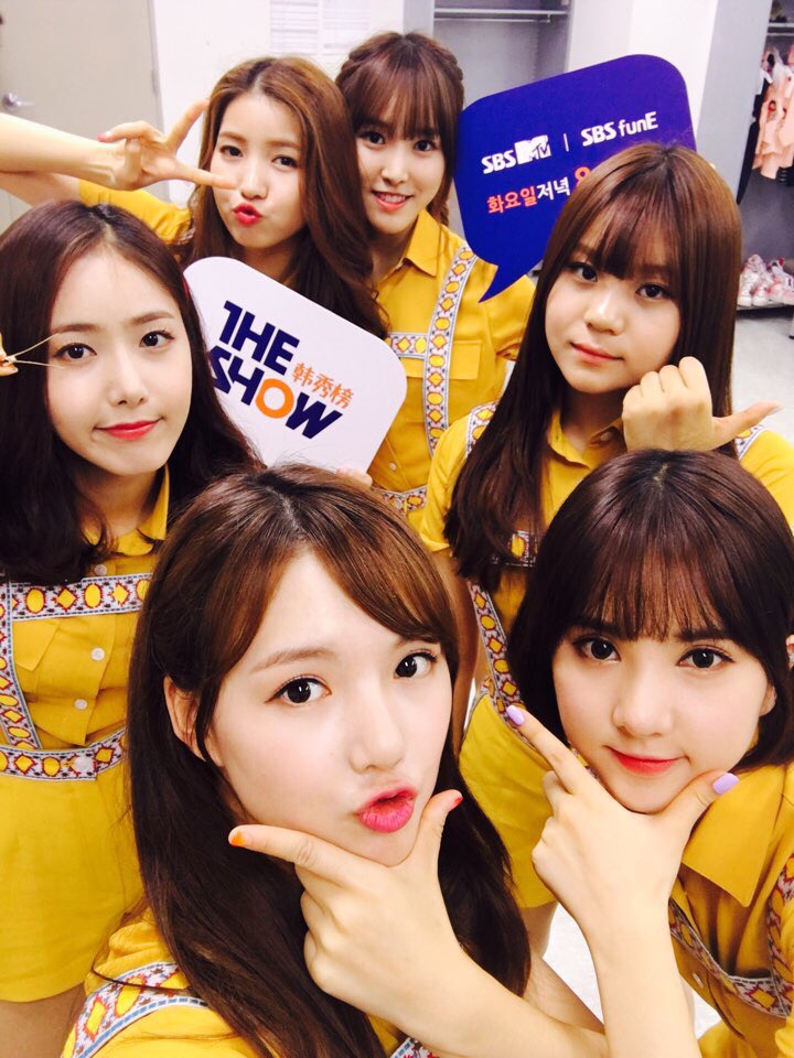 THE SHOW tweet media