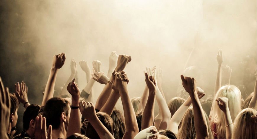 Meet The 8 Best #Nightlife #Discovery #Startups in #India.
<a href="/GoyanoSocial/">goyano</a> <a href="/happitooindia/">Happitoo</a> 
goo.gl/dykiBq