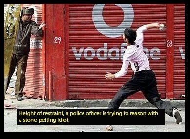 dipendralal's tweet image. Ohhh @BDUTT why don't you preach the agitators for peaceful protest n not to clash ? #TerrorSupport