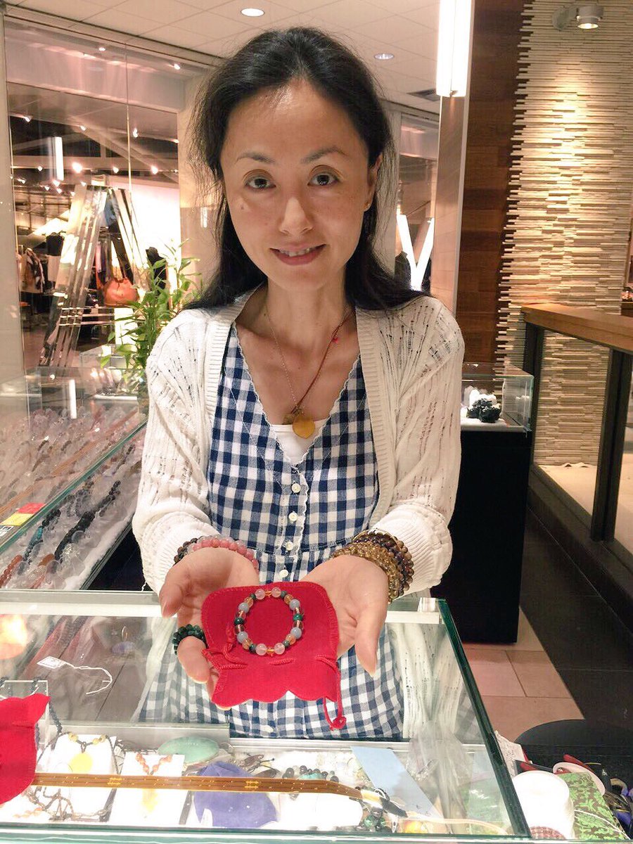 Mahalo Pa Twitter キャサリン パワーストーン ハワイ Anan や 美的百花 に掲載された ハワイで人気のキャサリンの パワーストーンが福島で手に入る 沢山の有名人も御用達 詳しいお話はお電話で Tel0245 535 2577