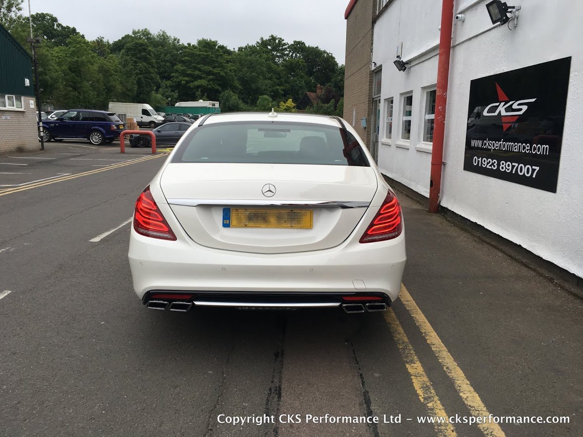 cksperformance's tweet photo. Sport Exhaust Genuine #S63 #AMG Diffuser/ Tailpipe Package #S350CDI
https://t.co/xqukzUESe0
#MercedesPerformance https://t.co/NBCAnNGFj7