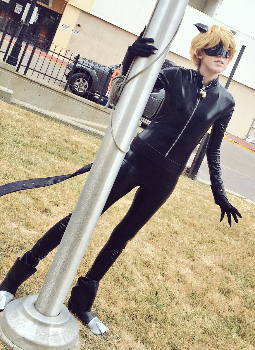 TaylorsCosplay's tweet image. I guess you could say I was "feline" good this weekend as Chat Noir

@BeMiraculousLB @Thomas_Astruc @Ladybug_Cartoon