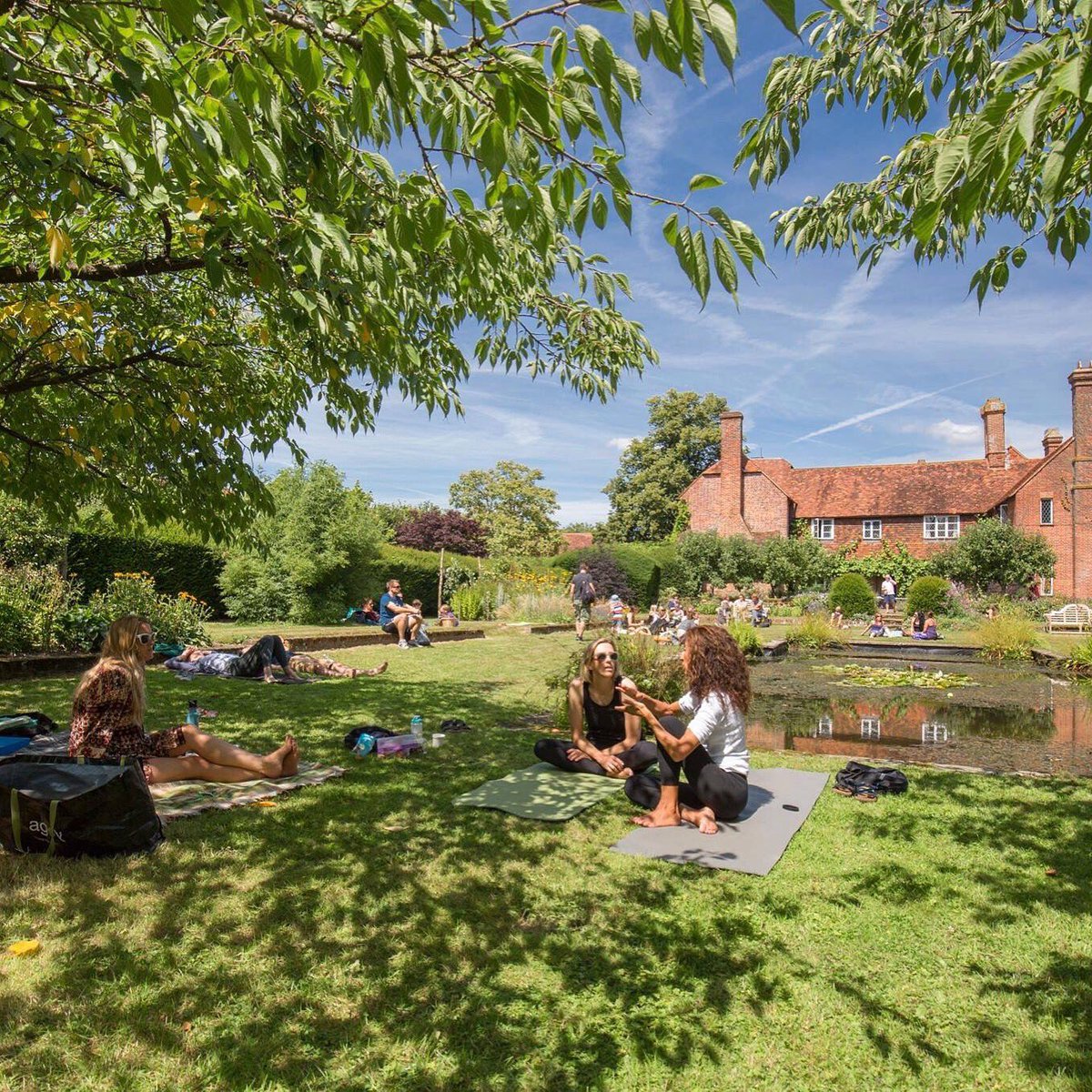 Places available to stay for a weekend of yang+yin yoga with <a href="/yogasimonlow/">Simon Low</a> 29-31 July <a href="/BorePlace/">Bore Place</a> #kent #yogafestival