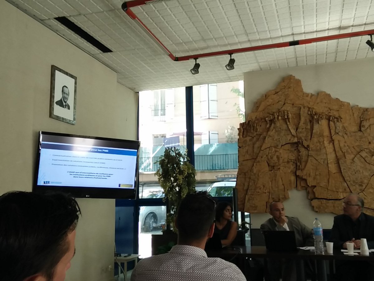 I_web_You's tweet image. @Al_Bd à la réunion d'information sur les commandes de marché public à la mairie de Rousset