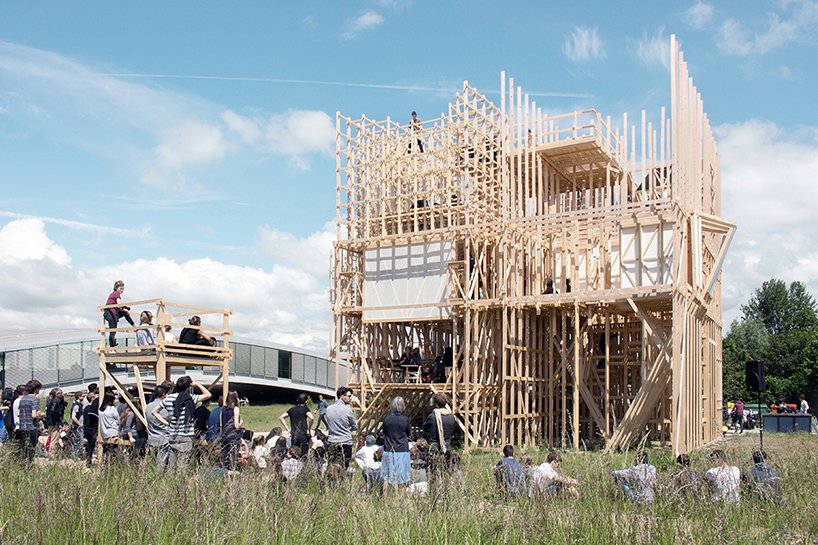 designboom's tweet image. ALICE collaboratively builds balloon-frame timber &apos;house&apos; in lausanne #epfl #epflcampus designboom.com/architecture/a…
