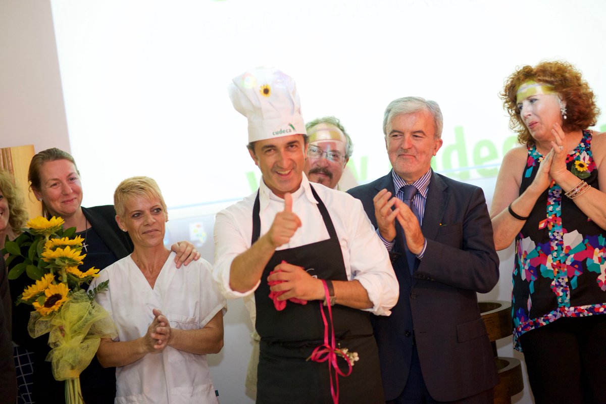 jcgrestaurante's tweet photo. Recordando los buenos momentos en @cudeca ¡Sois muy grandes! #solidaridad https://t.co/q6mJkVwGR9