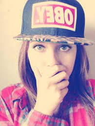 Obey melanie. Девушки в кепках Обей. Девушка в кепке Obey. Аватарки Obey. Кепка Obey