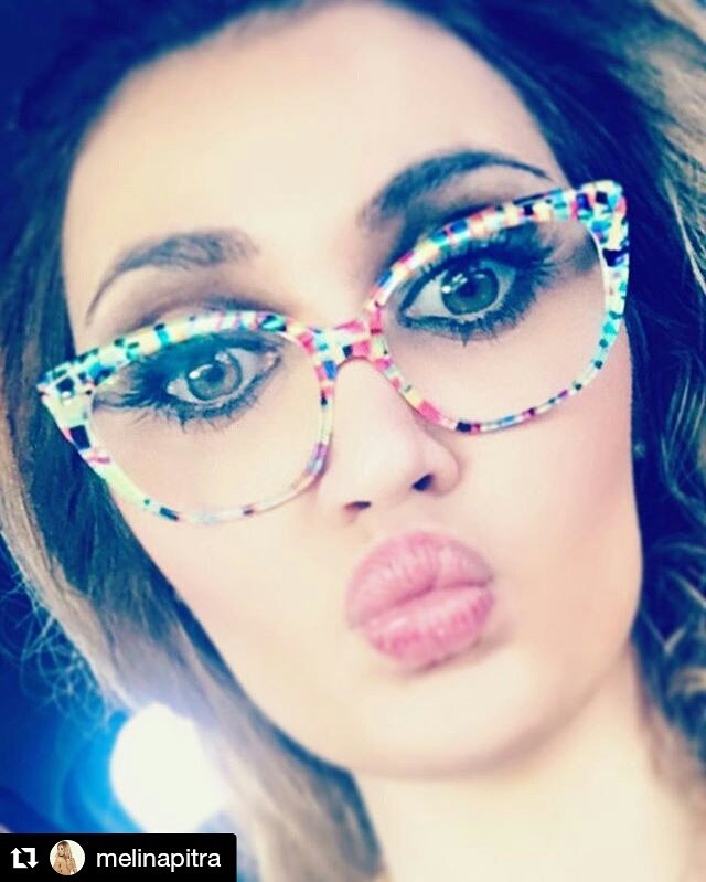 #Selfie de una #Diosa 😎 <a href="/melinapitra/">Melipitra</a> gracias por elegirnos 💛 #FelizMartes