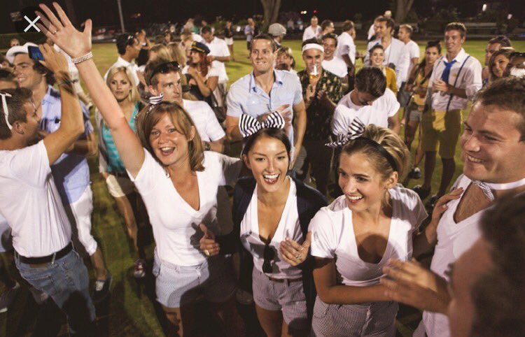 This week is white night! Press your collars and dress to impress <a href="/LawnSummerBeach/">Lawn Summer KewBeach</a> bowlers!