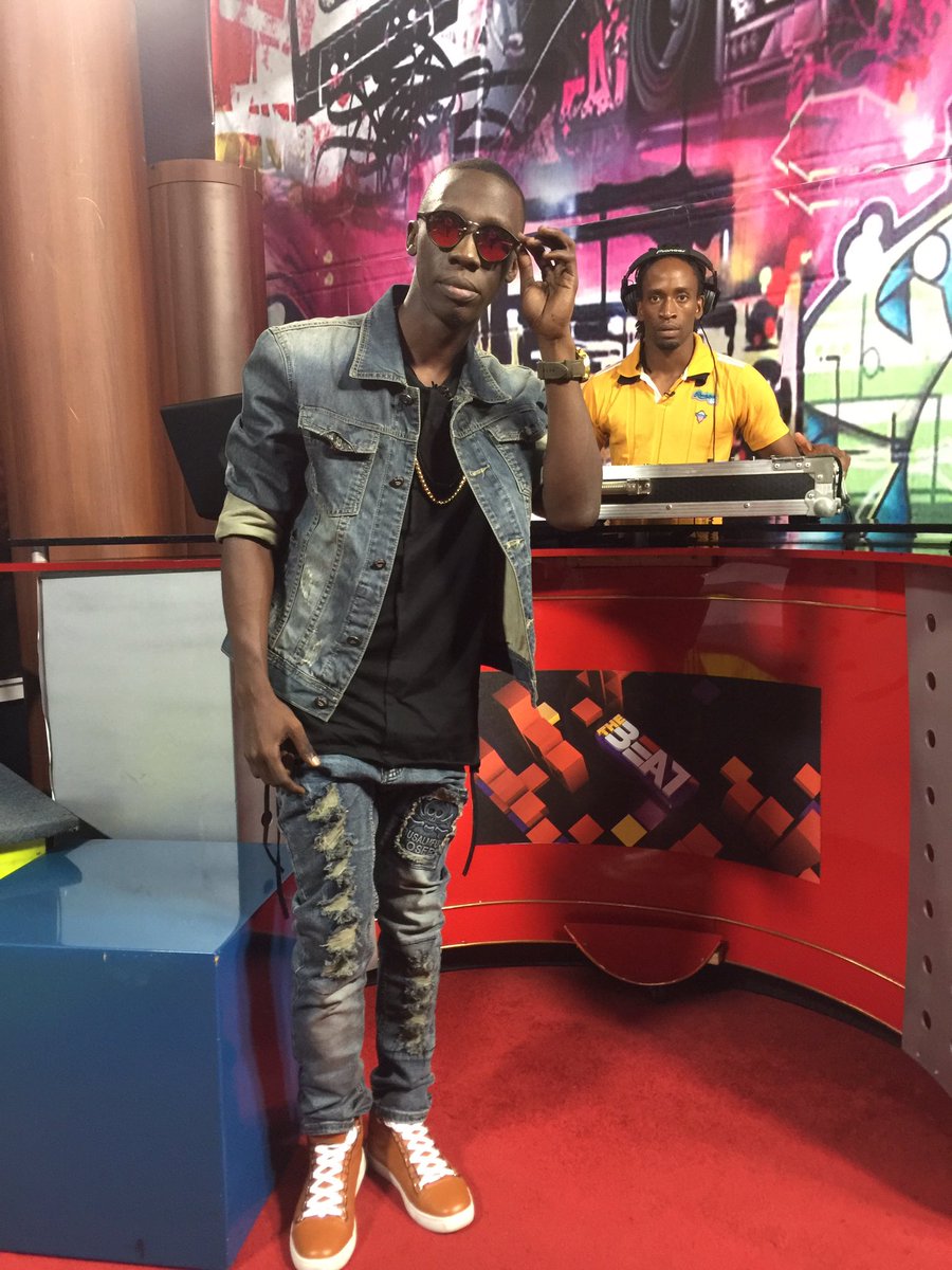 NTVTheBeat's tweet photo. #Premieretuesday we here to play all the fresh jams, keep it locked @DouglasLwangaUg @Deejay_Bryan #ShareaCokeug https://t.co/Wxanr0NmUw