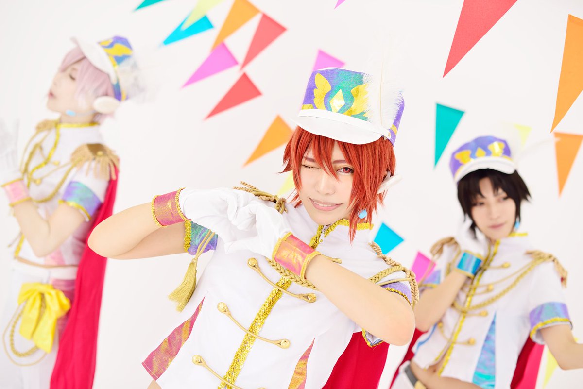 Twitter पर フレフレ 青春賛歌 フレフレ うたえ青春賛歌 みっらいはすぐ そっこー ステージ風 W カメラ向けられてとっさにでたのがこのポーズ 天 Mozk 一織 跳 陸 みおた P ユキムラさん