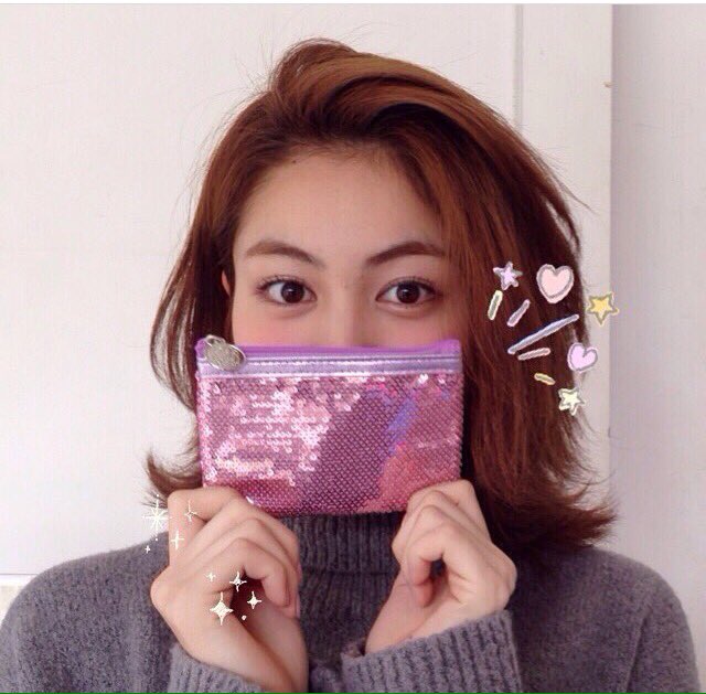 a_h_jsb26's tweet photo. いま、無性に楓ちゃんにあいたい爆笑

喋ってみたい😂😂😂😂

こう見えて、中身はおっさんらしいから話し合いそうな予感笑

E-girls、Happiness好きになったのも全部楓ちゃんがいたからなんだなぁ https://t.co/8d1OEmBGvN