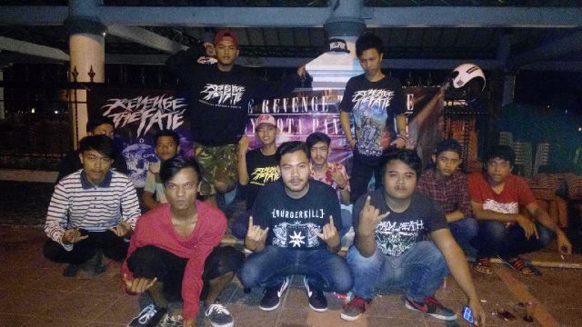 rtfckpdg's tweet photo. Semangat https://t.co/ZVBOPUY4aH