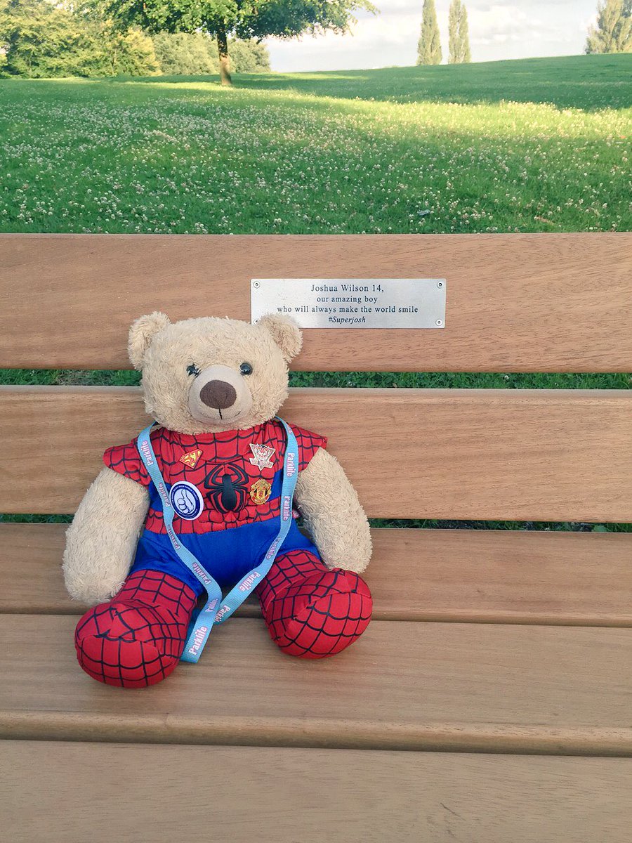 DawnFidler's tweet photo. Look what's arrived in Heaton Park, it's so beautiful, just perfect.
Thank you so much everyone xxx
❤️💛💙 #SuperJosh https://t.co/MigMW1XHyA