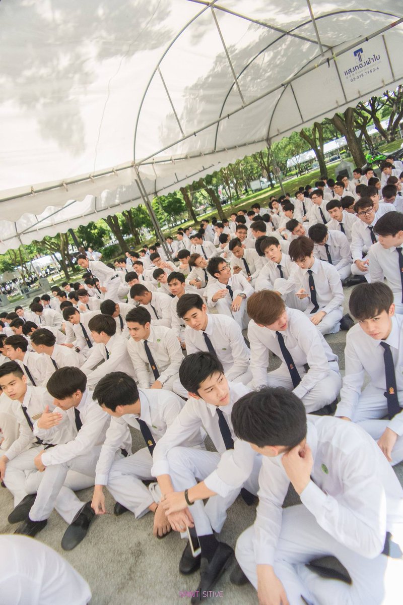 ตม tweet media