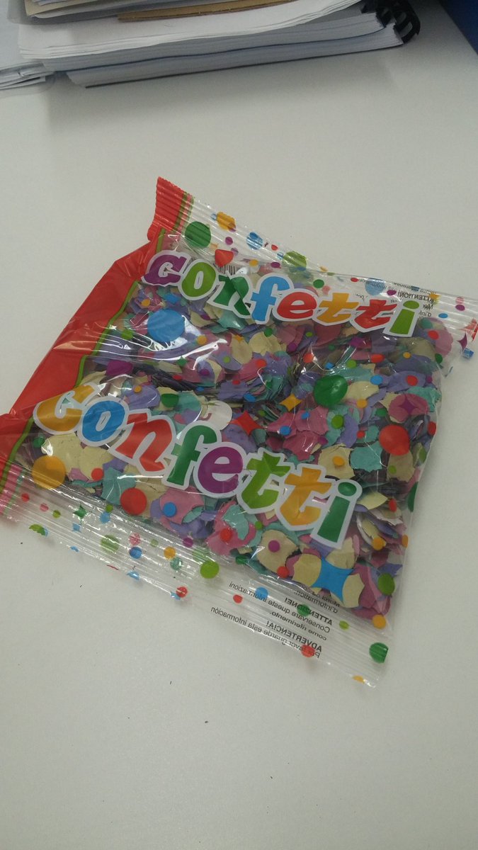 Culturaripollet's tweet photo. Ja el tenim aquí... #Ripolletconfetti #FMripollet16 #Ballconfetti #Ripollet #reservoladata https://t.co/0PIsLvSO7n