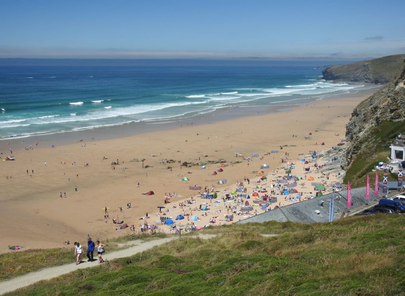 Intocornwall's tweet photo. #WatergateBay #Cornwall #Cornwallbeaches #ViewsfromCornwallCoastPath @WatergatebayTP @WatergateBay @FifteenCornwall https://t.co/42JnxD099i