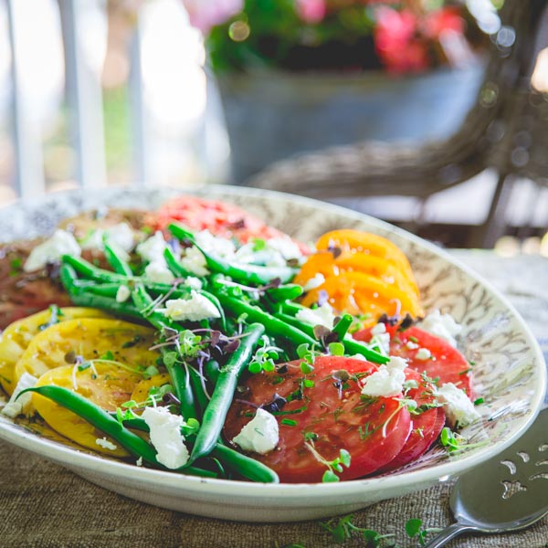 healthyseasonal's tweet photo. This luscious salad is a riot of color and juicy summer produce side-dish mayhem! https://t.co/tfqFZBdziR #Recipe https://t.co/I7uhFC2Pbd