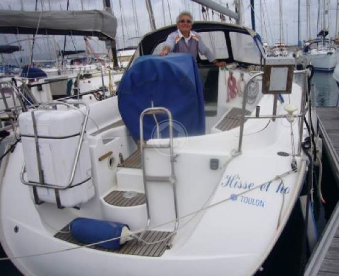 Boatyng's tweet photo. #NewBoaty #SaintRaphael
Voilier à louer à la semaine
2 cab - 4 pers - 90€/nuit.
https://t.co/XngHExK3GX https://t.co/L88SSYLzyL