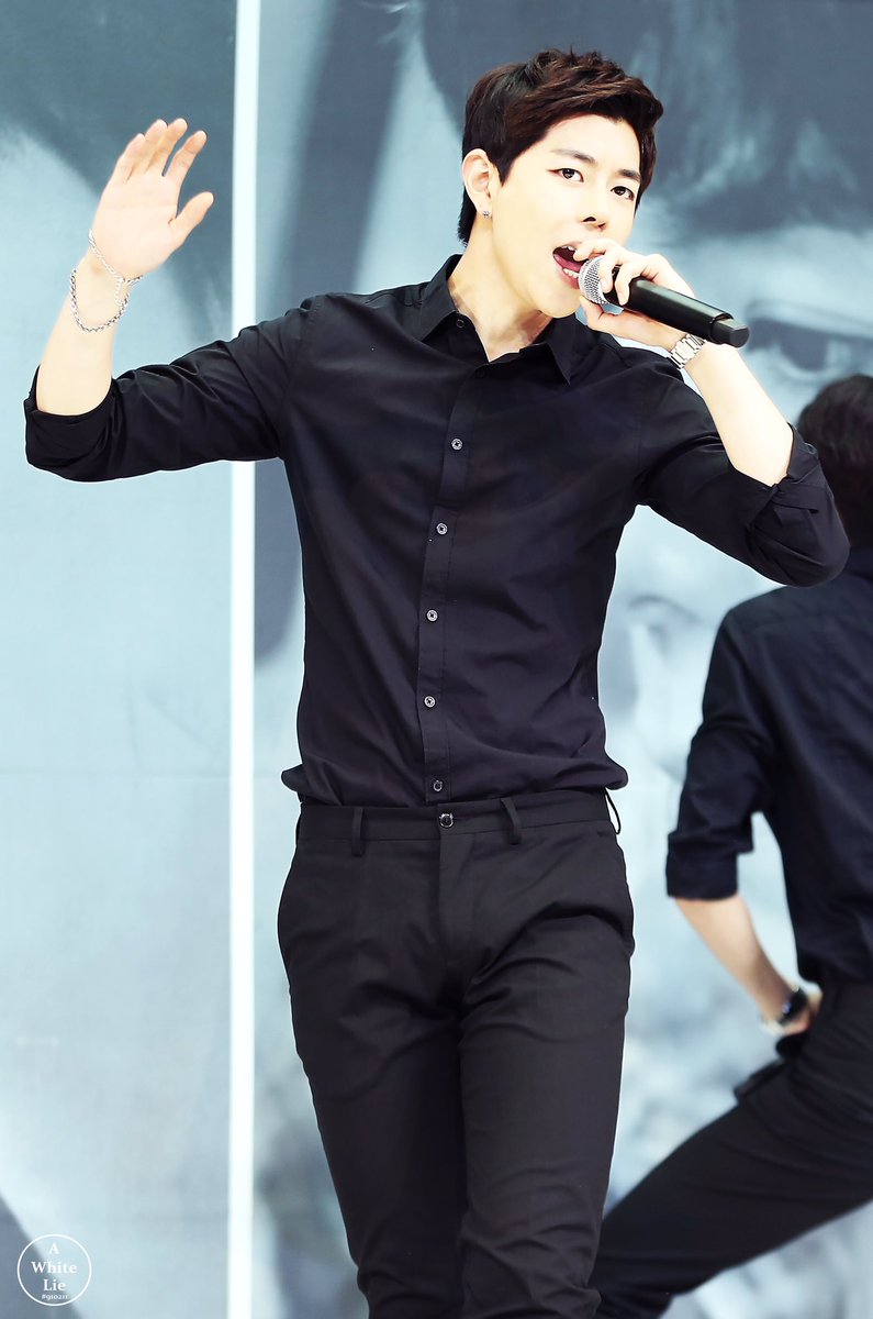 이케부쿠로 #나도균 #히스토리 
<a href="/_nadokyun/">나도균</a> 잘생긴도균씨 ><ㅠㅠ