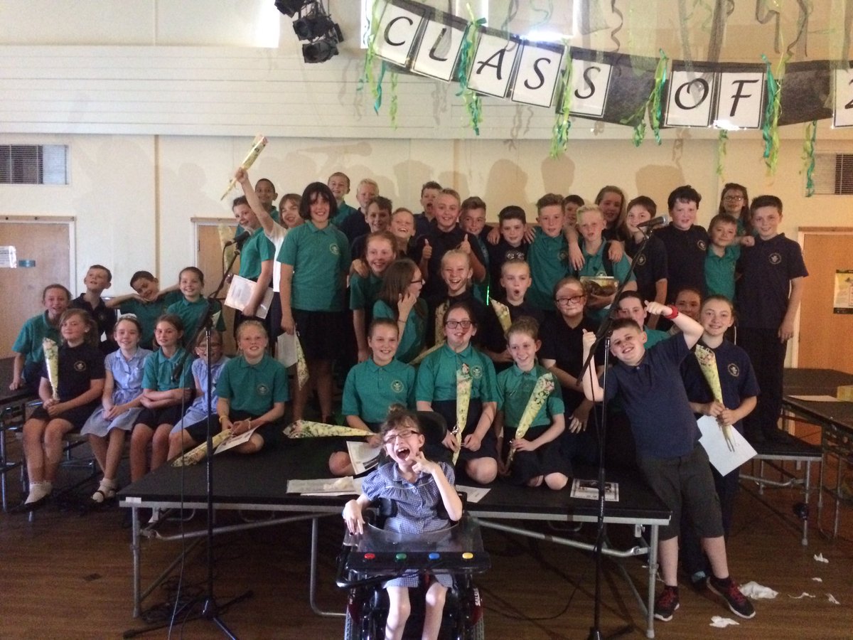 tyldesleyPS's tweet photo. Goodbye and good luck to our talented, determined, funny, kind, caring, amazing...Y6. Class of 2016 X X https://t.co/EKzG2GZVAf