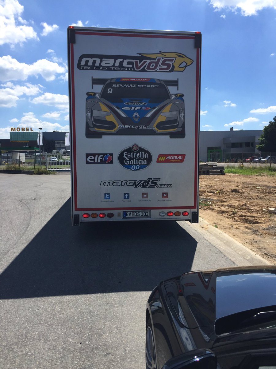 markuspalttala's tweet photo. Did you know @marcvdsracing also has a delivery service? Drove my laptop across Europe in less than 2 days https://t.co/MgAkaCUC2M